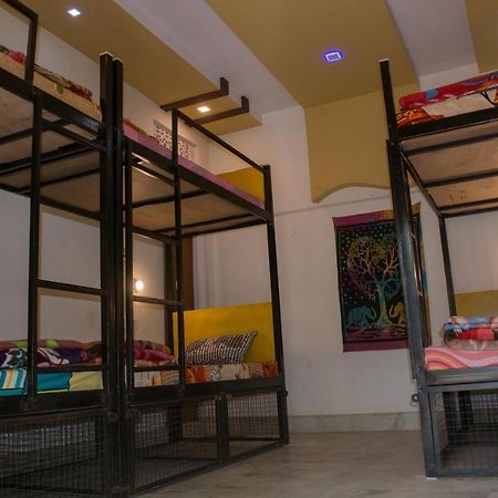 A Pousada 12 Monks Backpackers Community Pushkar Exterior foto