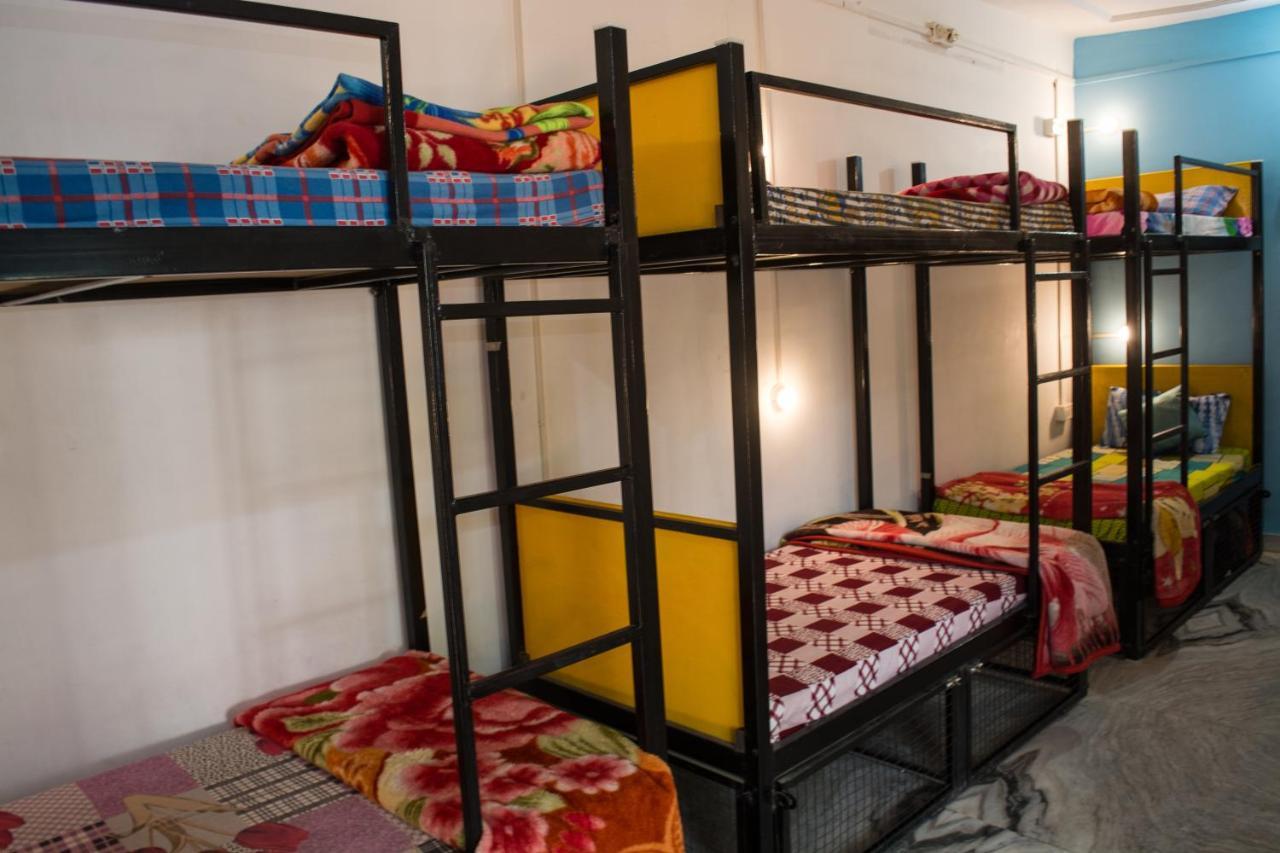 A Pousada 12 Monks Backpackers Community Pushkar Exterior foto